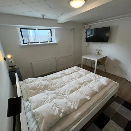 Apartment Cozy 3 Bedroom Garden With Parking Frederikshavn