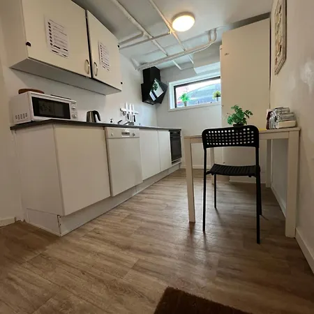 Lägenhet Cozy 3 Bedroom Garden With Parking Frederikshavn