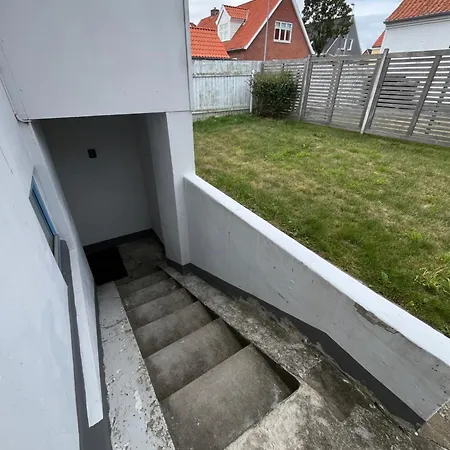 Cozy 3 Bedroom Garden With Parking Frederikshavn
