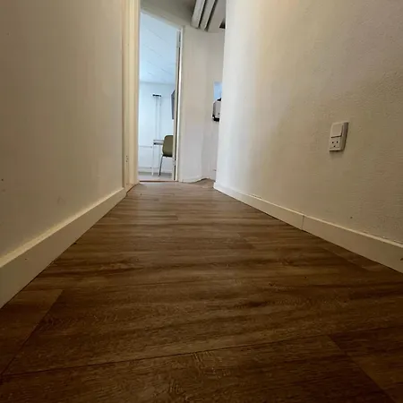 Cozy 3 Bedroom Garden With Parking Lägenhet Frederikshavn
